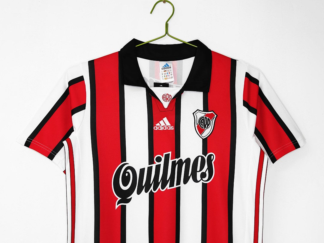 Maillot rétro River Plate Extérieur 1999/00 - détail 2