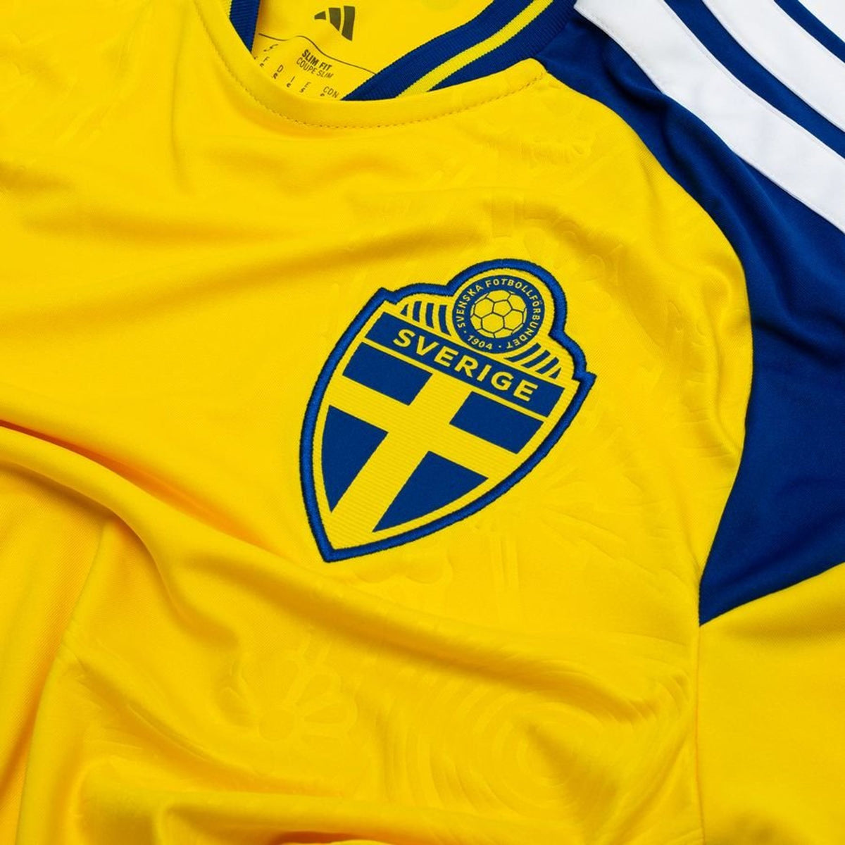 Maillot Suède Domicile 2026 - détail 1